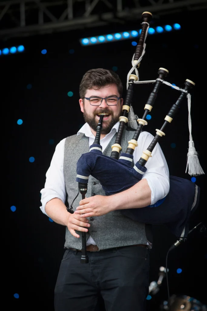 Learn to play the bagpipes