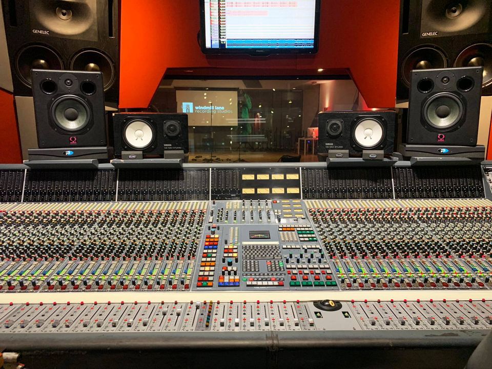 Would you like to treat your team to a one-of-a-kind experience?